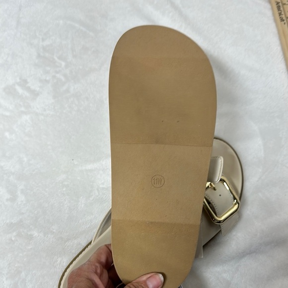Universal Thread Cream Gold Buckle Sandals - Picture 6 of 10
